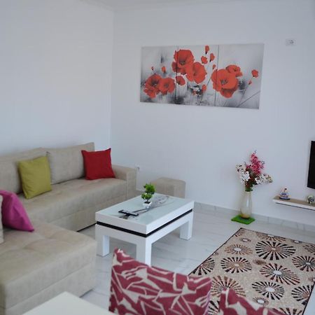 Akil Apartments Sarandë Eksteriør billede