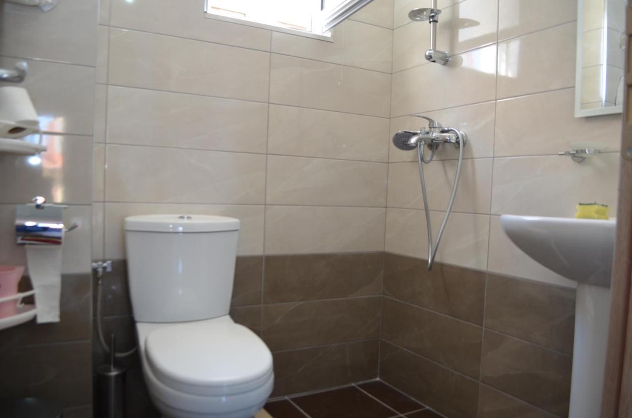 Akil Apartments Sarandë Eksteriør billede