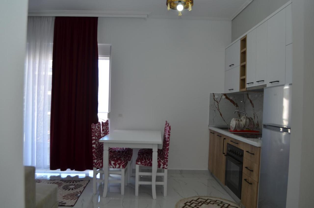Akil Apartments Sarandë Eksteriør billede