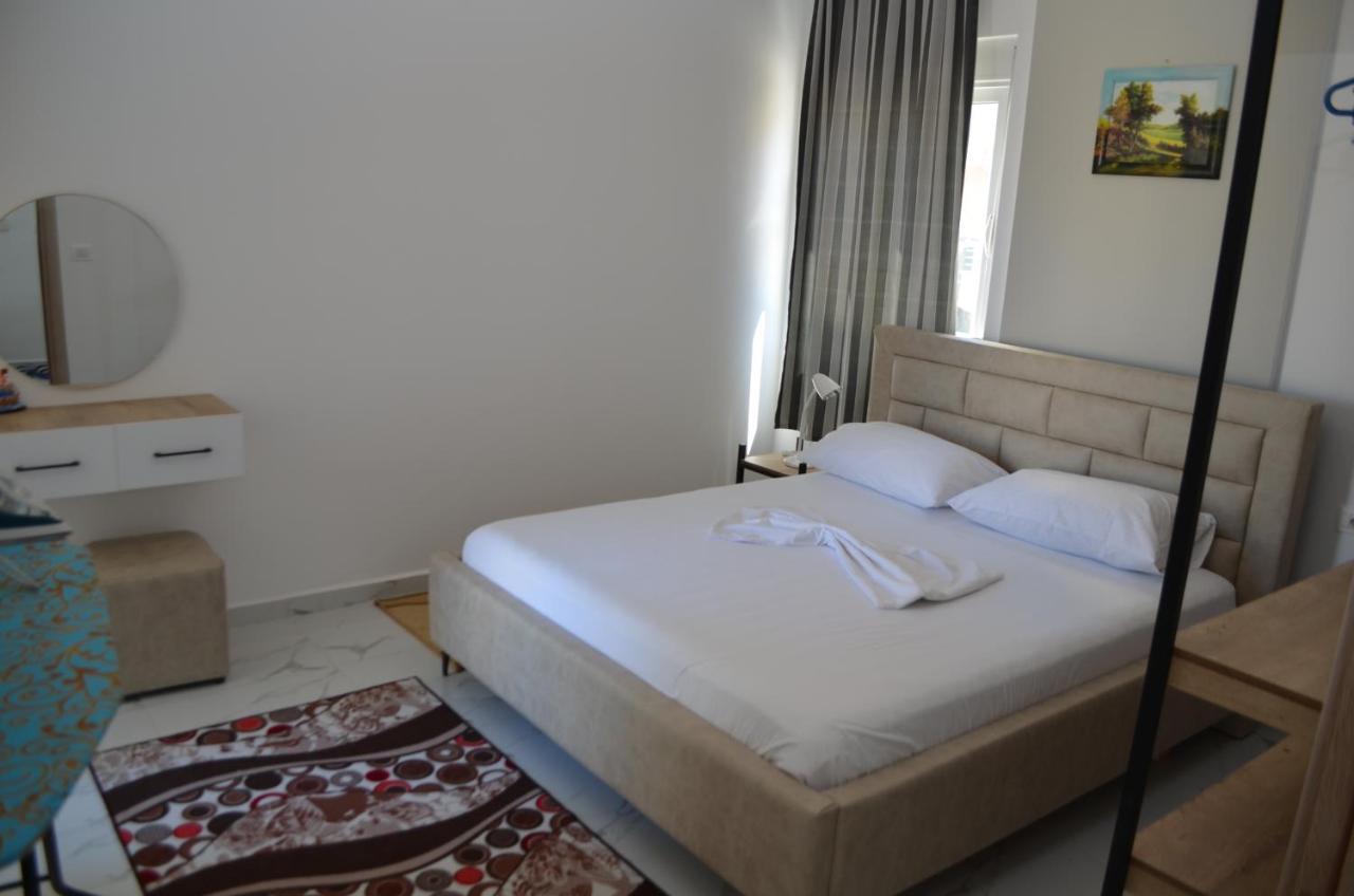 Akil Apartments Sarandë Eksteriør billede